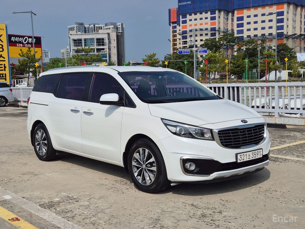 Kia Carnival