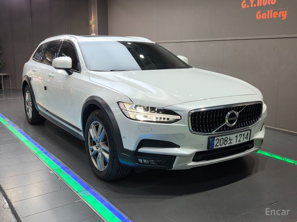 Volvo V90