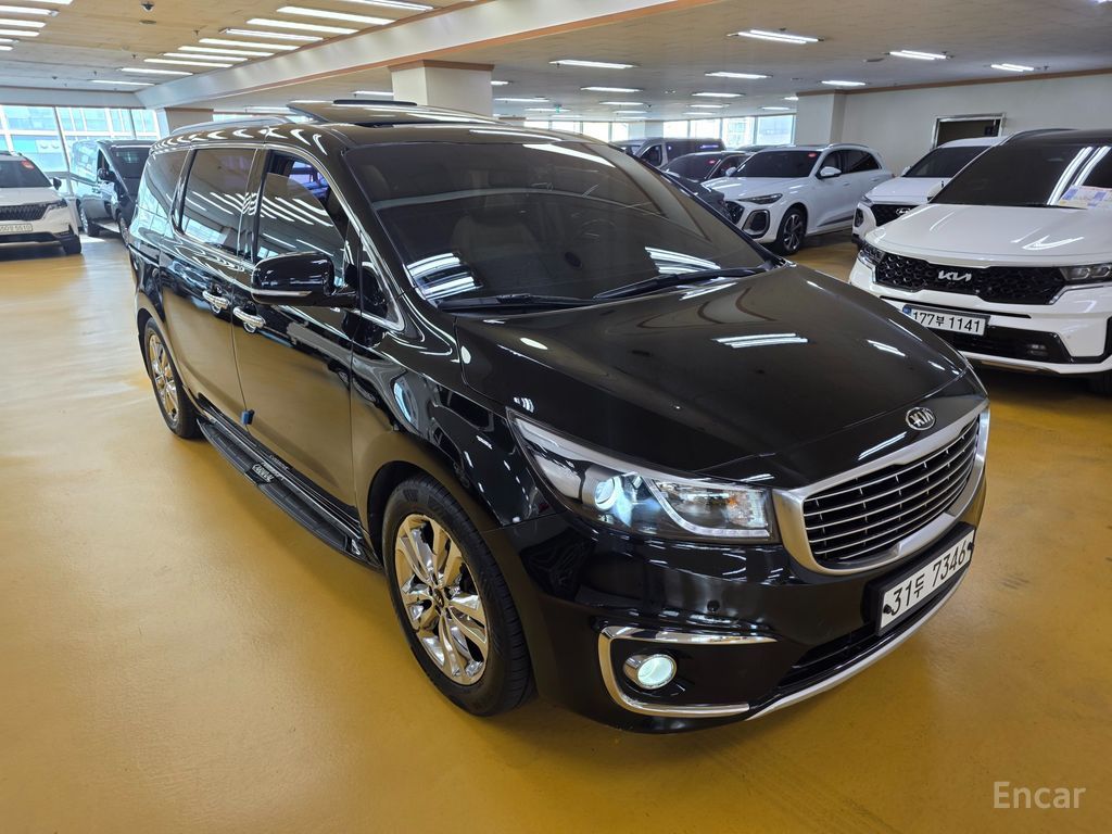 Kia Carnival