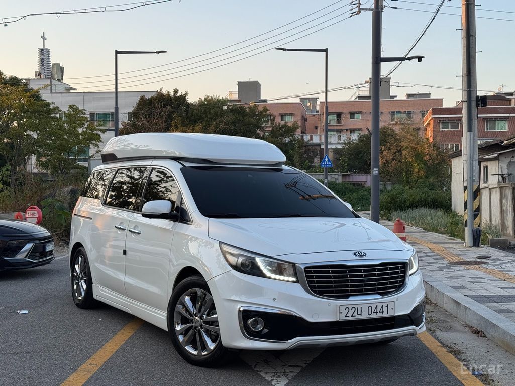 Kia Carnival