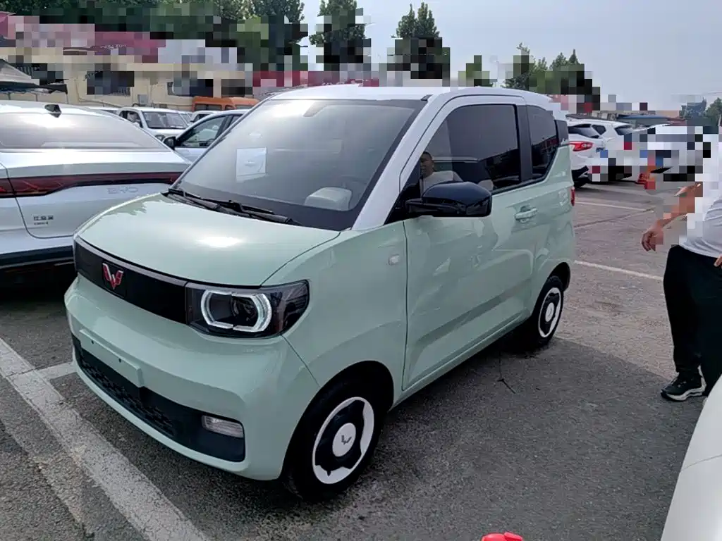 Wuling Mini EV