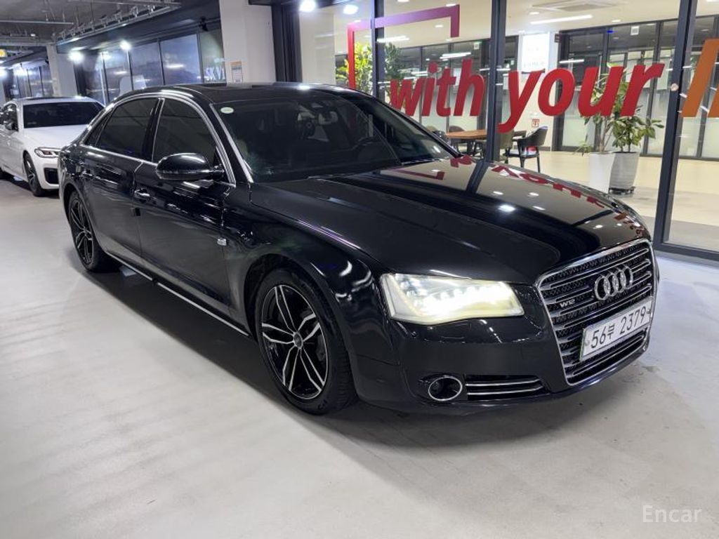 Audi A8