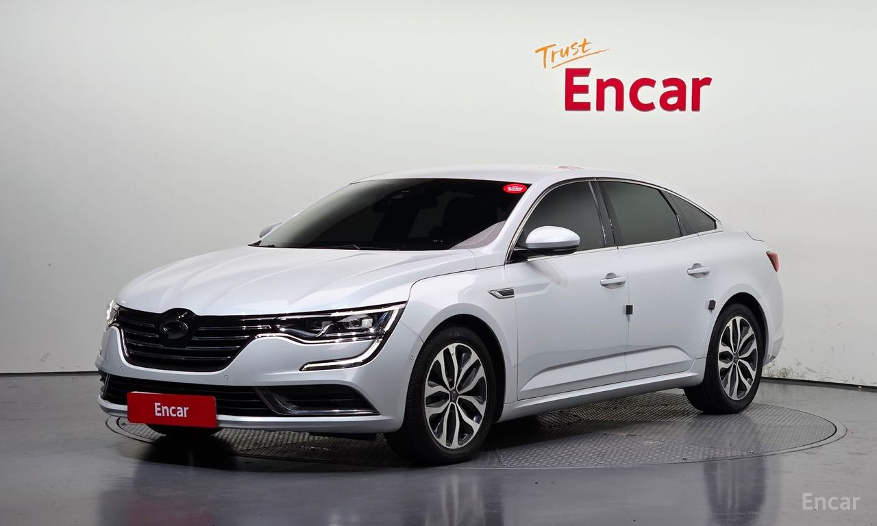 Renault SM6