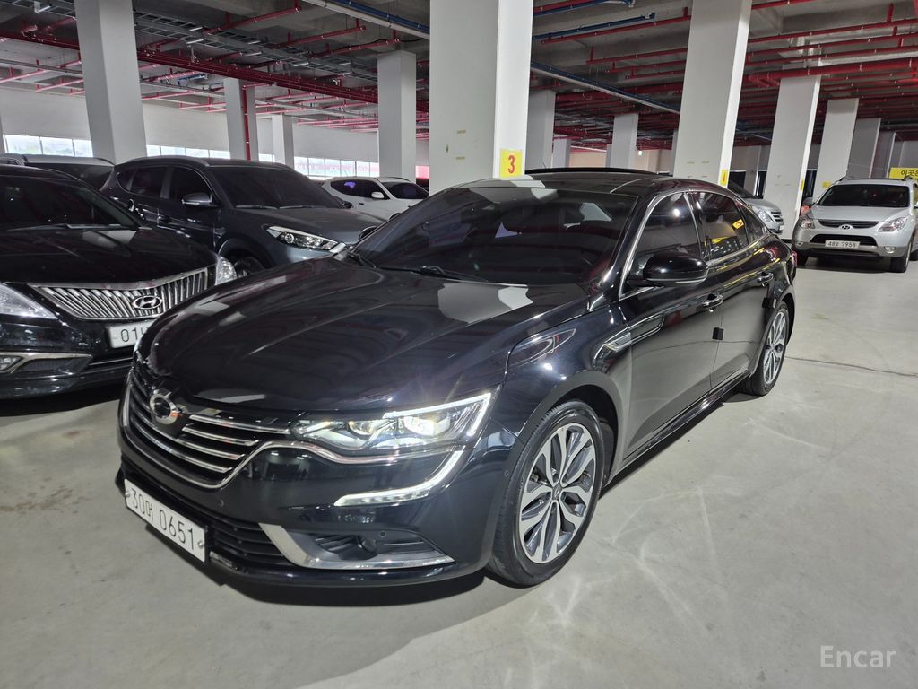 Renault SM6