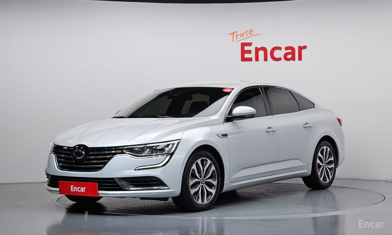 Renault SM6