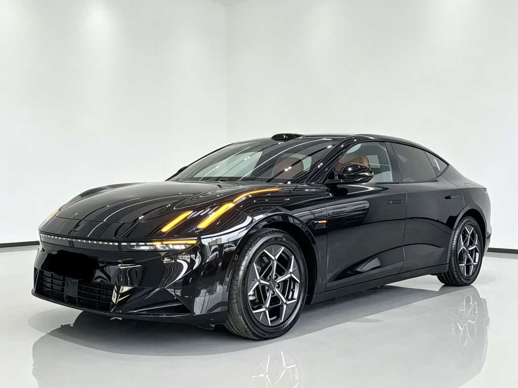 Lynk & Co 10