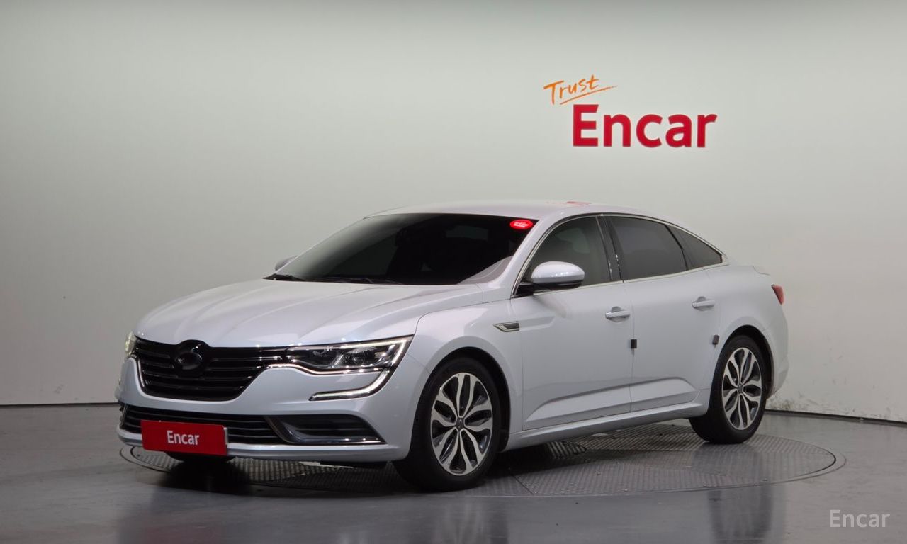 Renault SM6