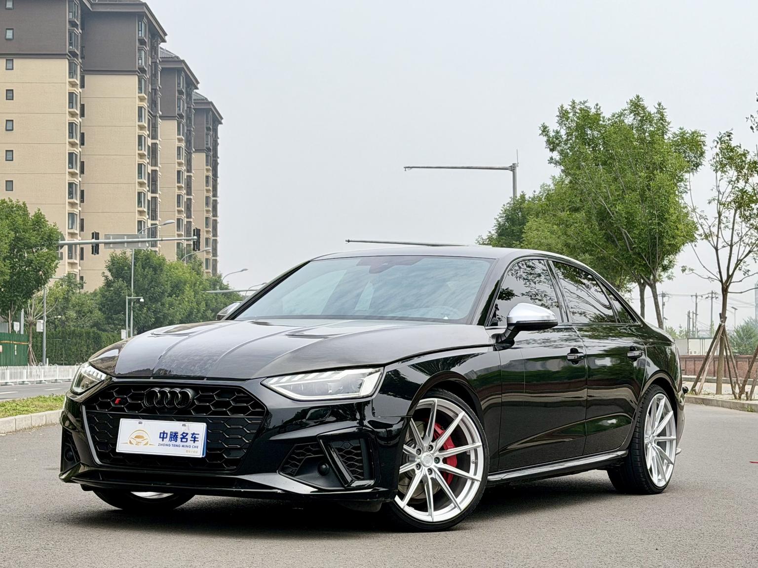 Audi S4