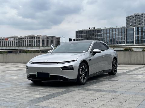 Xpeng P7