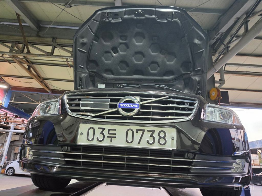 Volvo S80