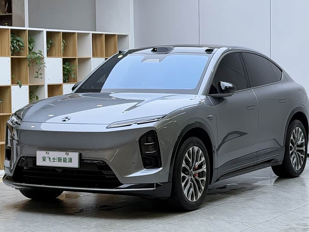 NIO EC6