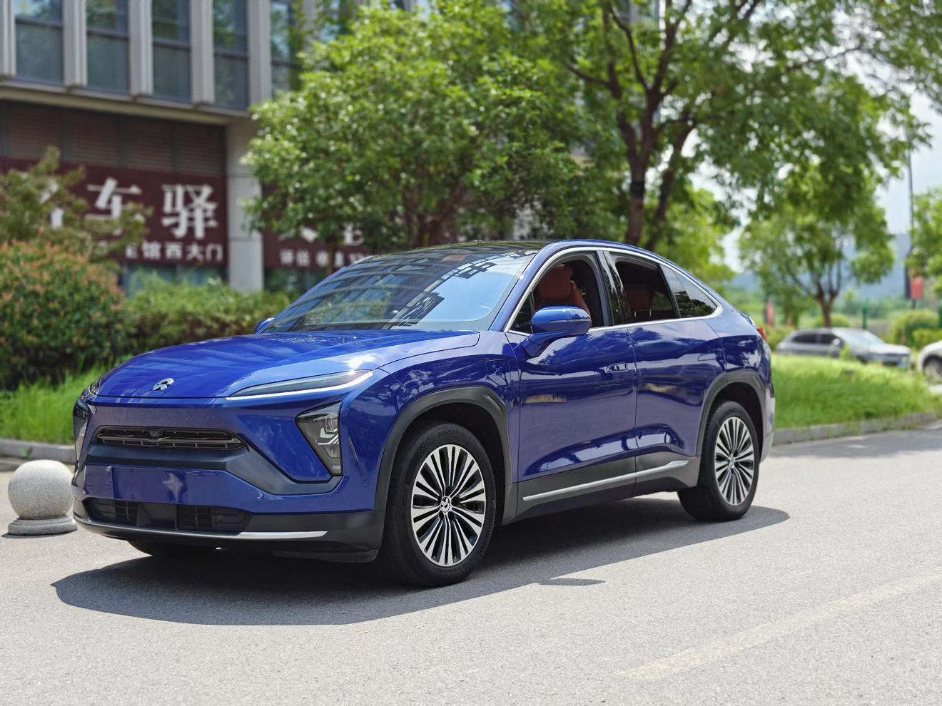 NIO EC6