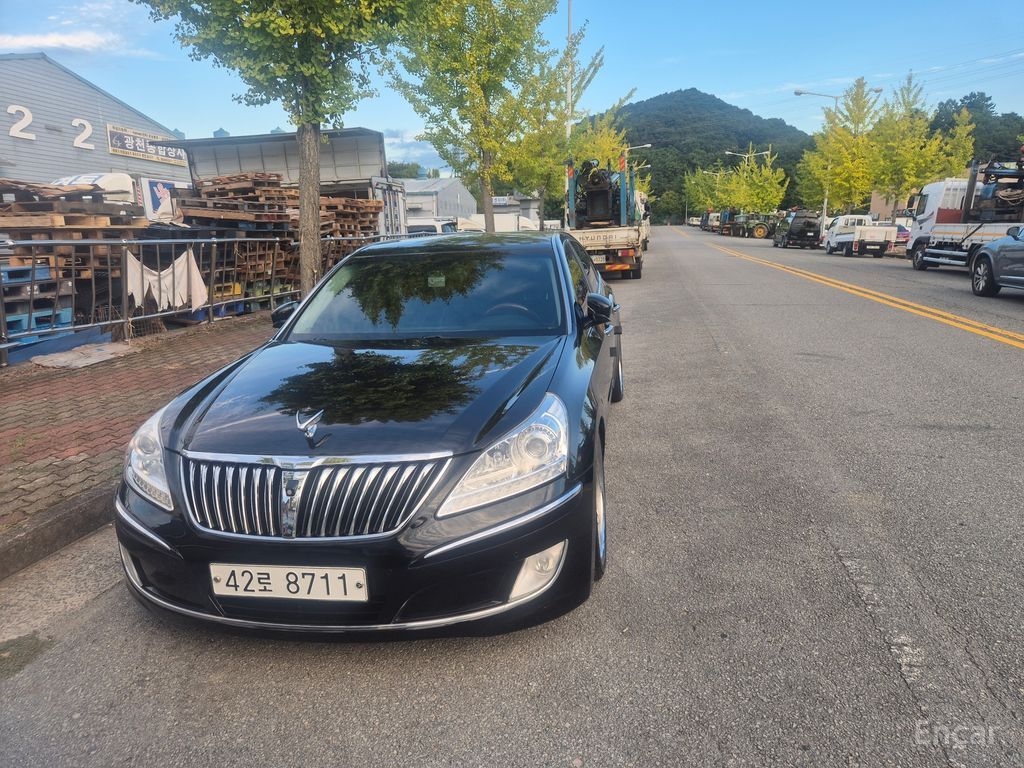 Hyundai Equus
