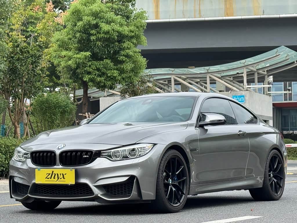 BMW M4