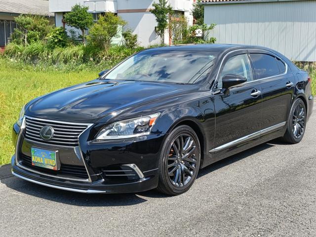 Lexus LS