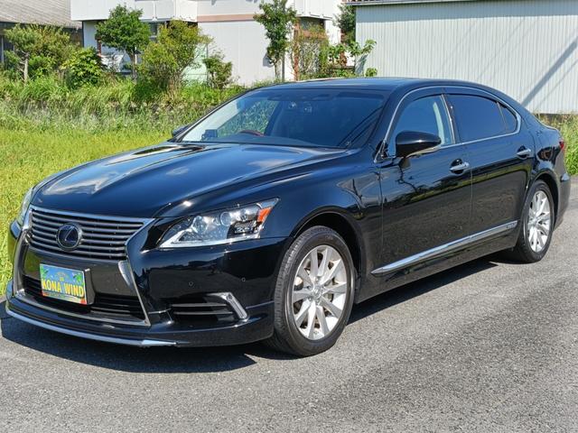 Lexus LS