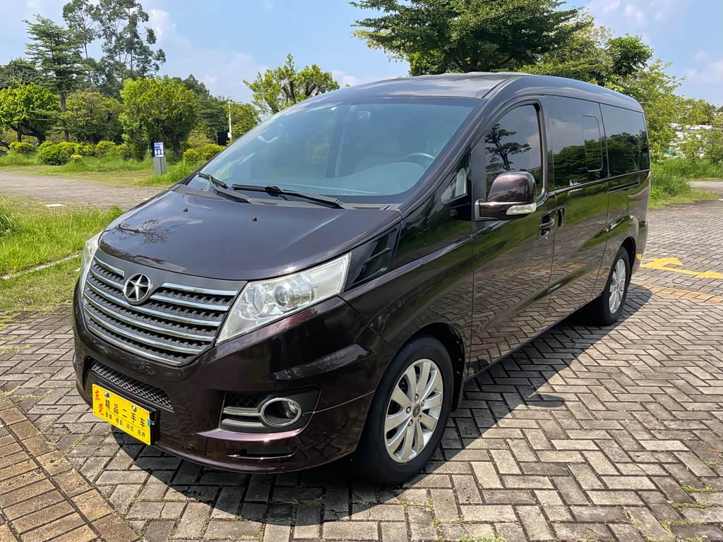 JAC M5