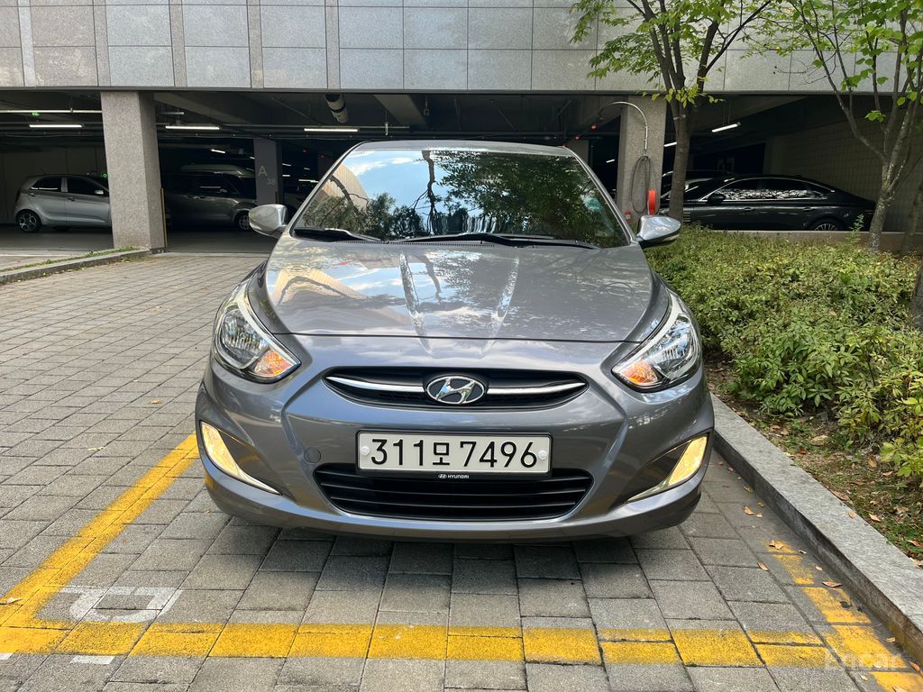 Hyundai Accent