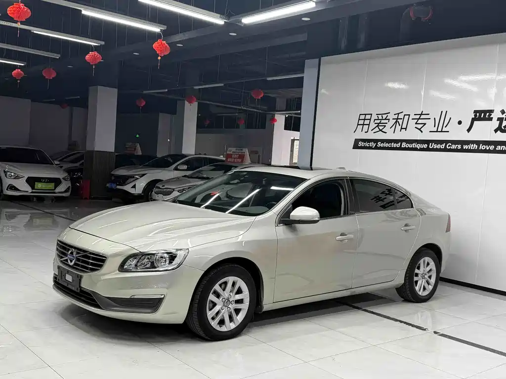 Volvo S60