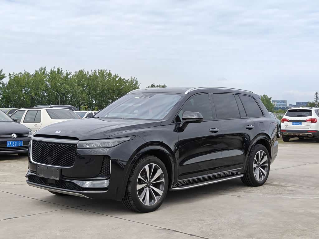 Li Auto ONE
