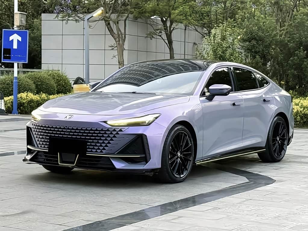 Changan UNI-V