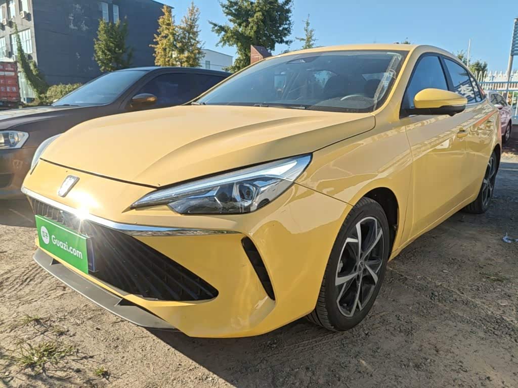 Roewe i5