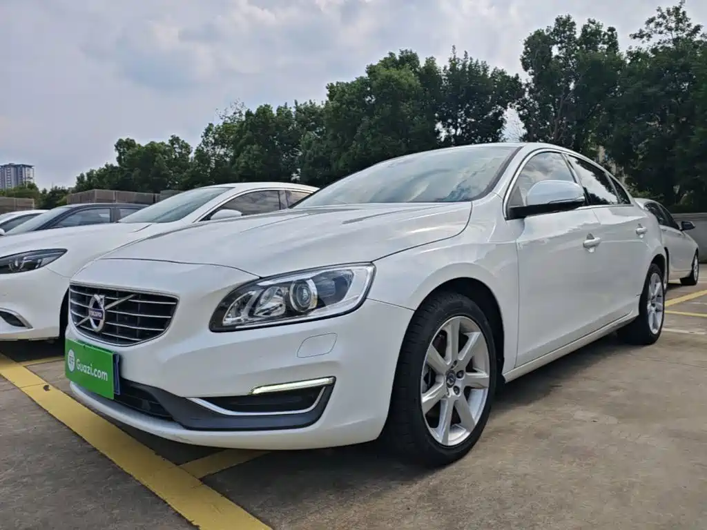 Volvo S60