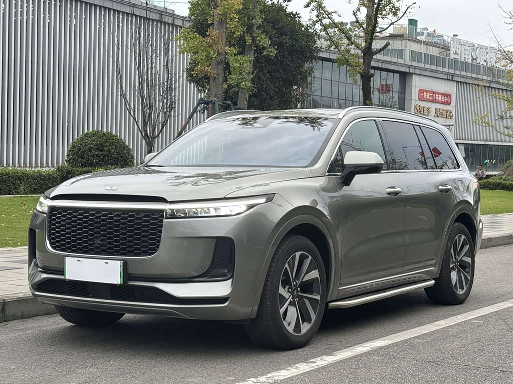 Li Auto ONE
