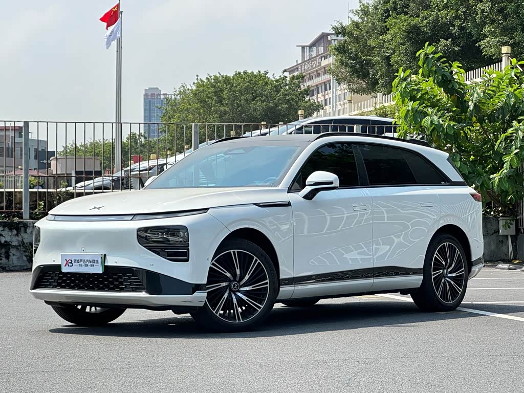 Xpeng G9