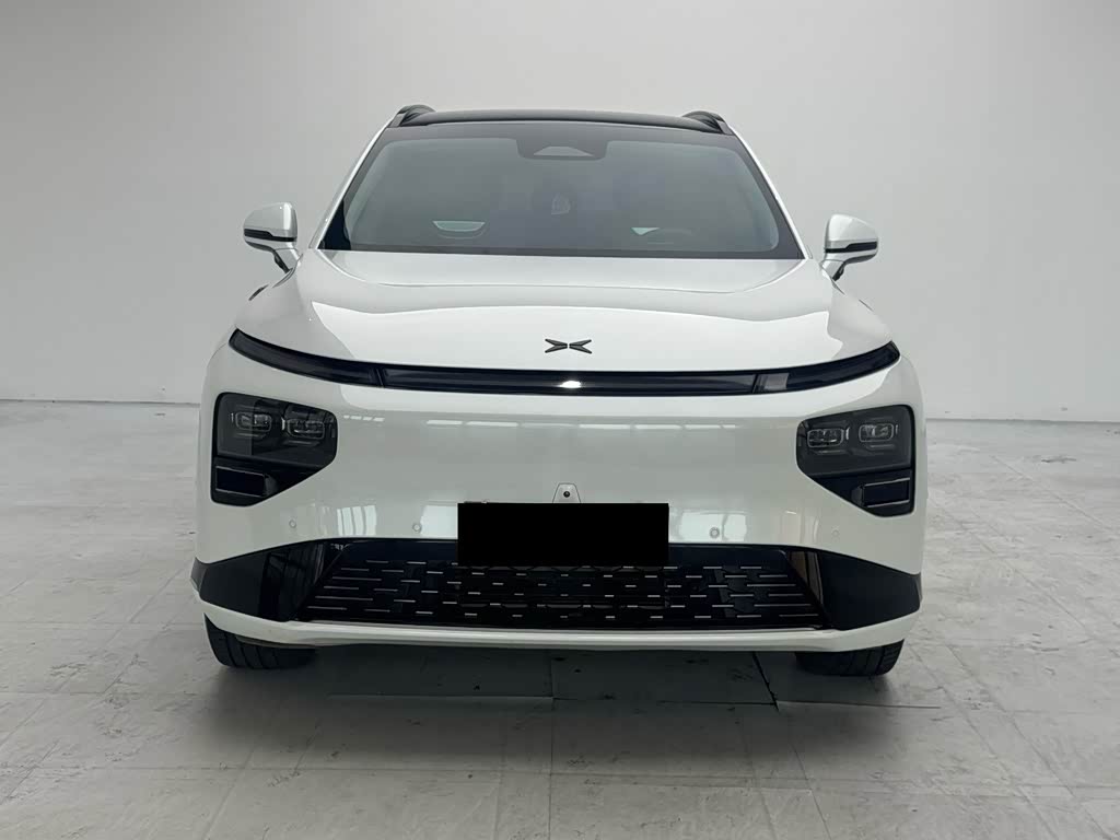 Xpeng G9