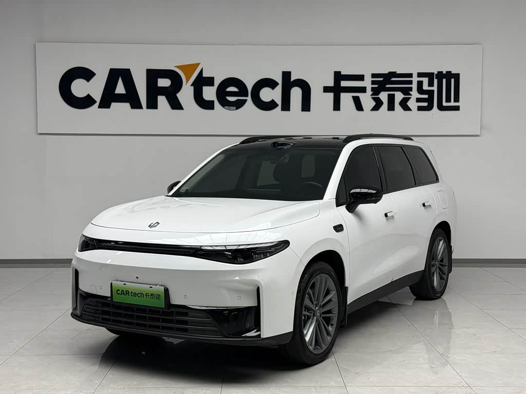Leapmotor C16
