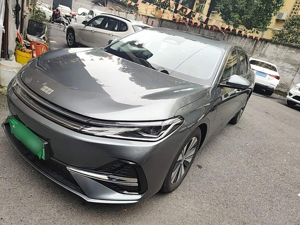Geely Galaxy Galaxy A7 EM