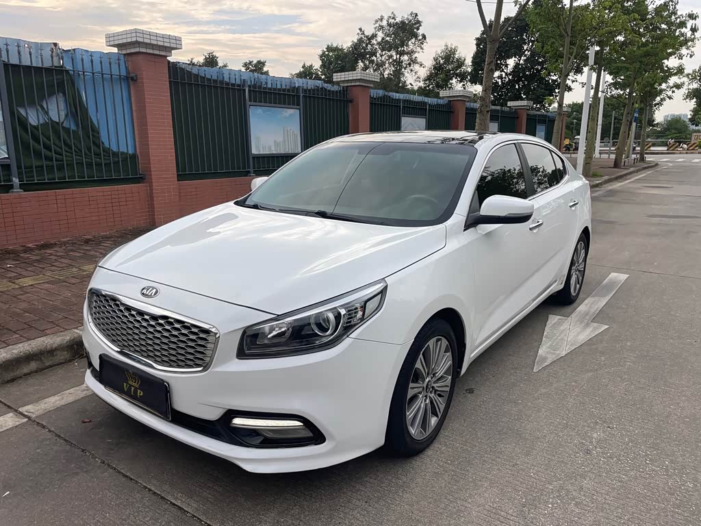 Kia K4