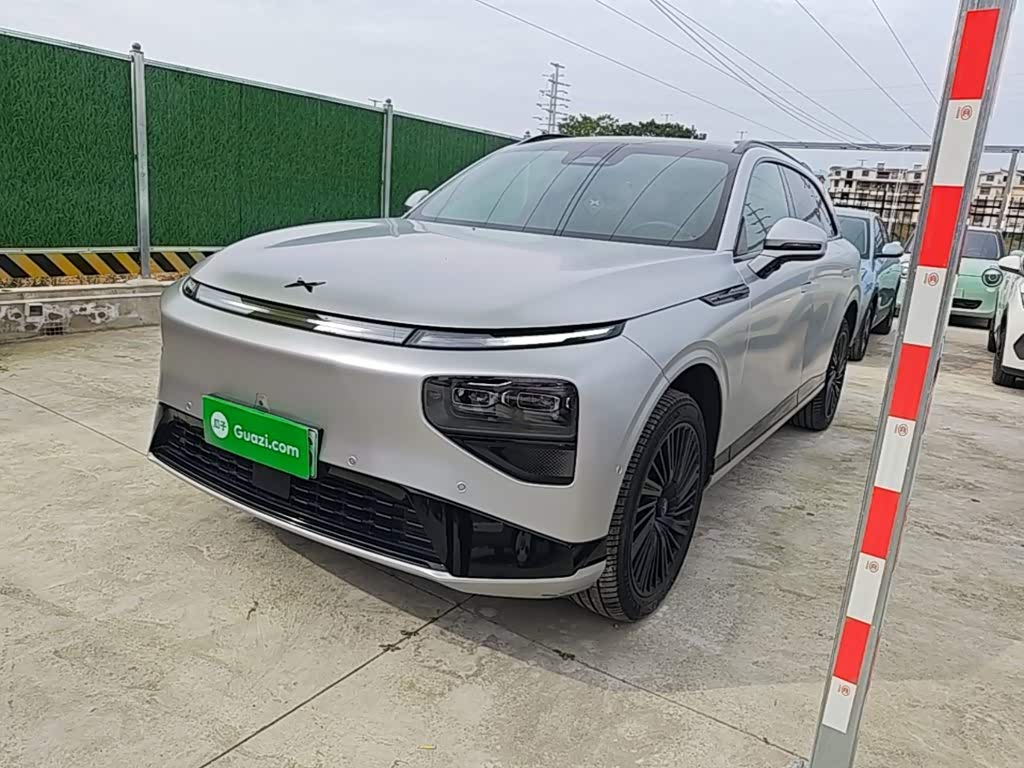 Xpeng G9