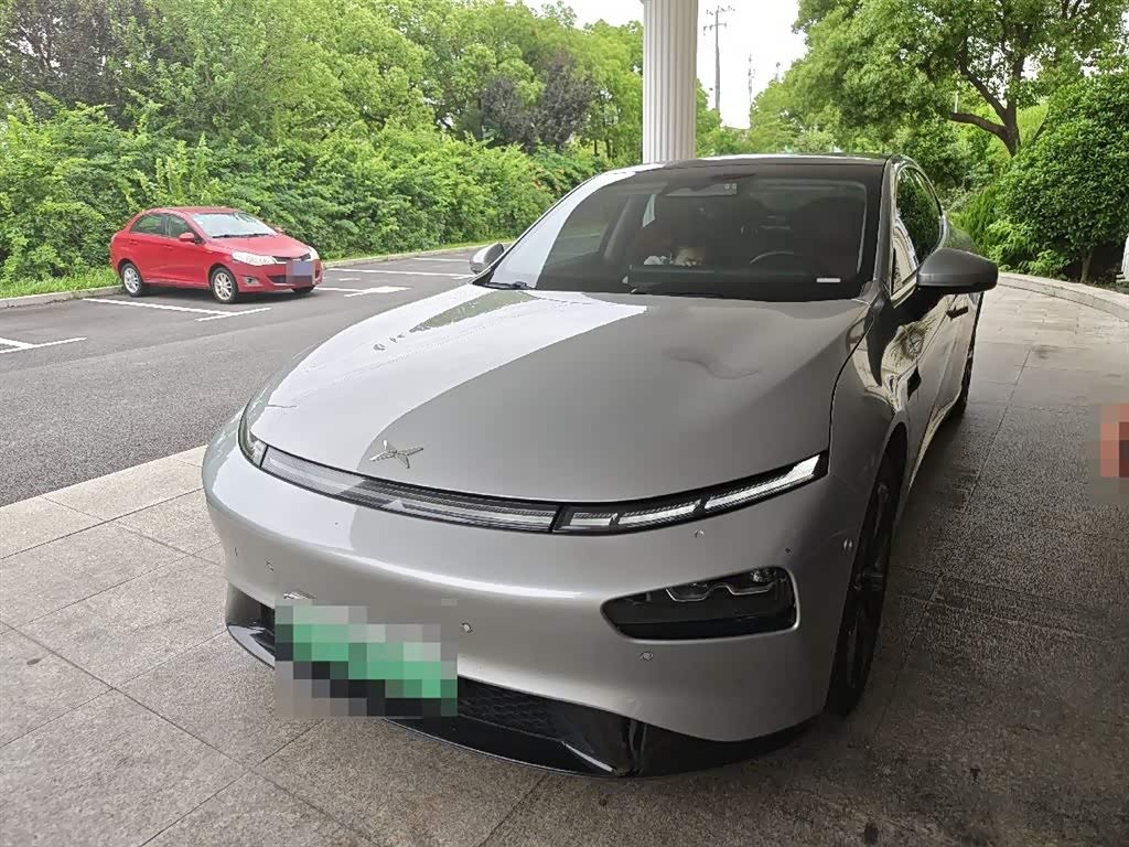 Xpeng P7
