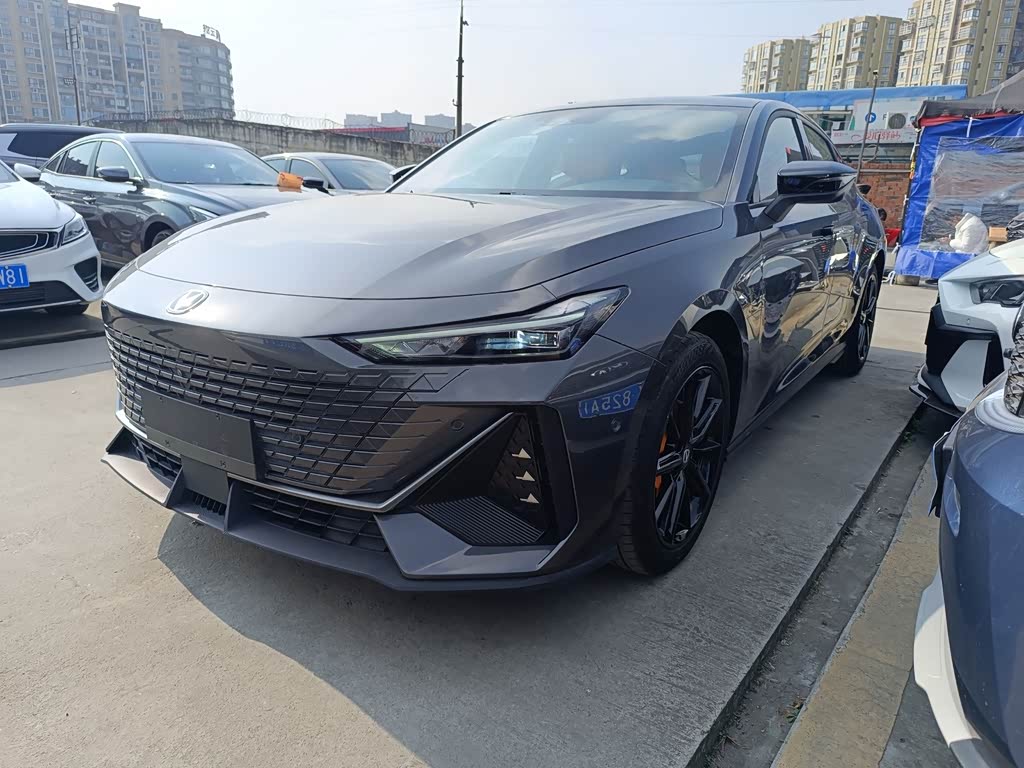 Changan UNI-V
