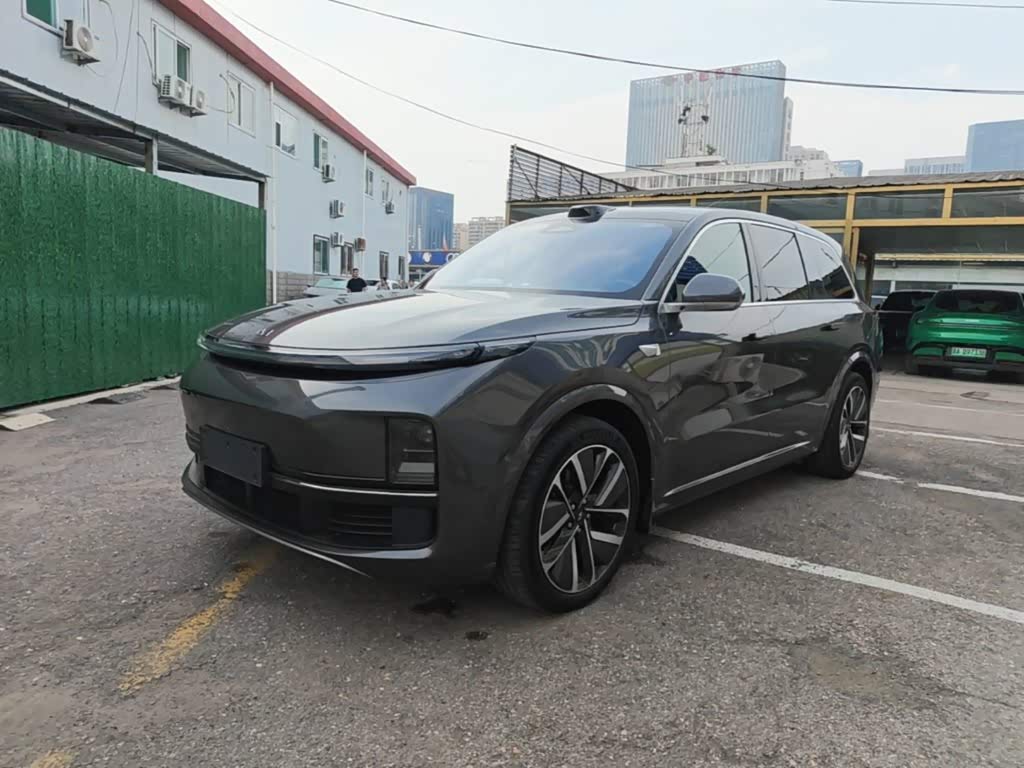 Li Auto L9