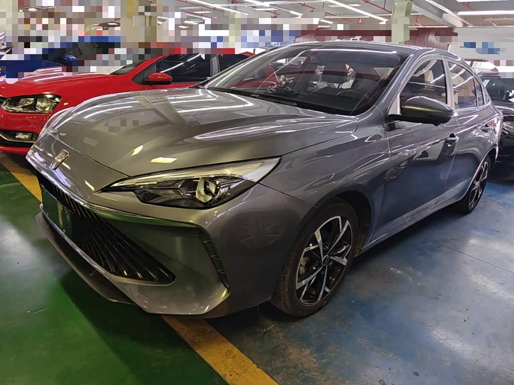 Roewe i5