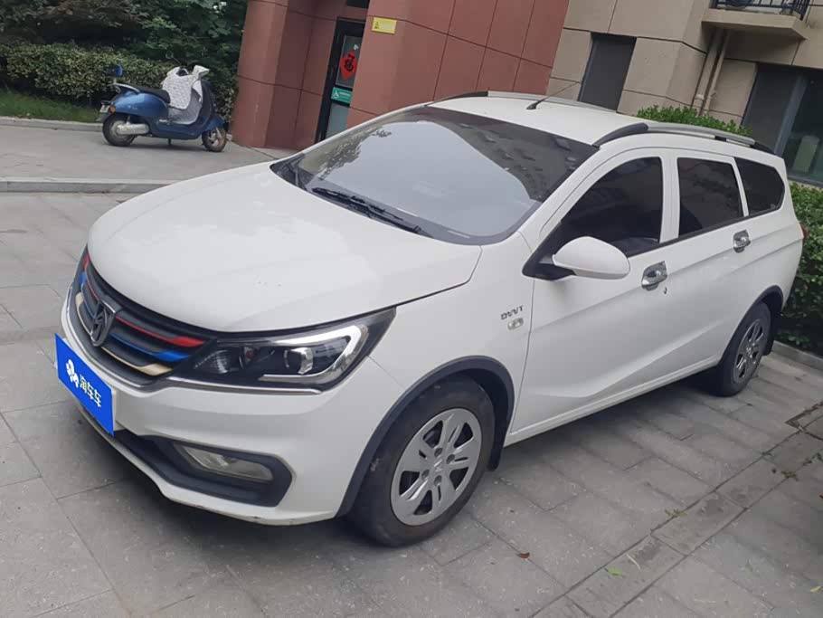 Baojun 310W