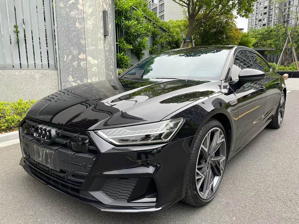 Audi A7L