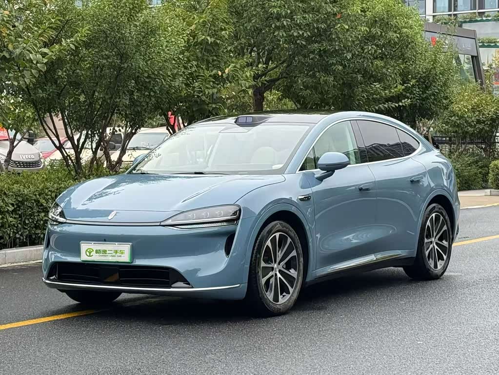 Luxeed R7