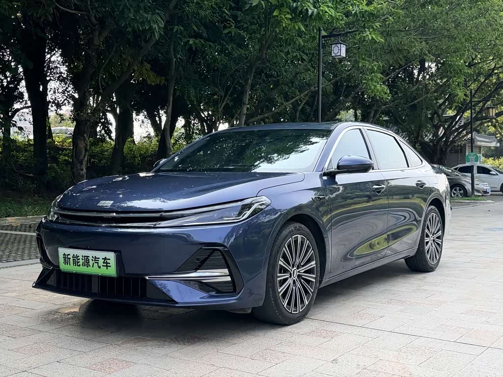 Geely Galaxy Galaxy A7 EM
