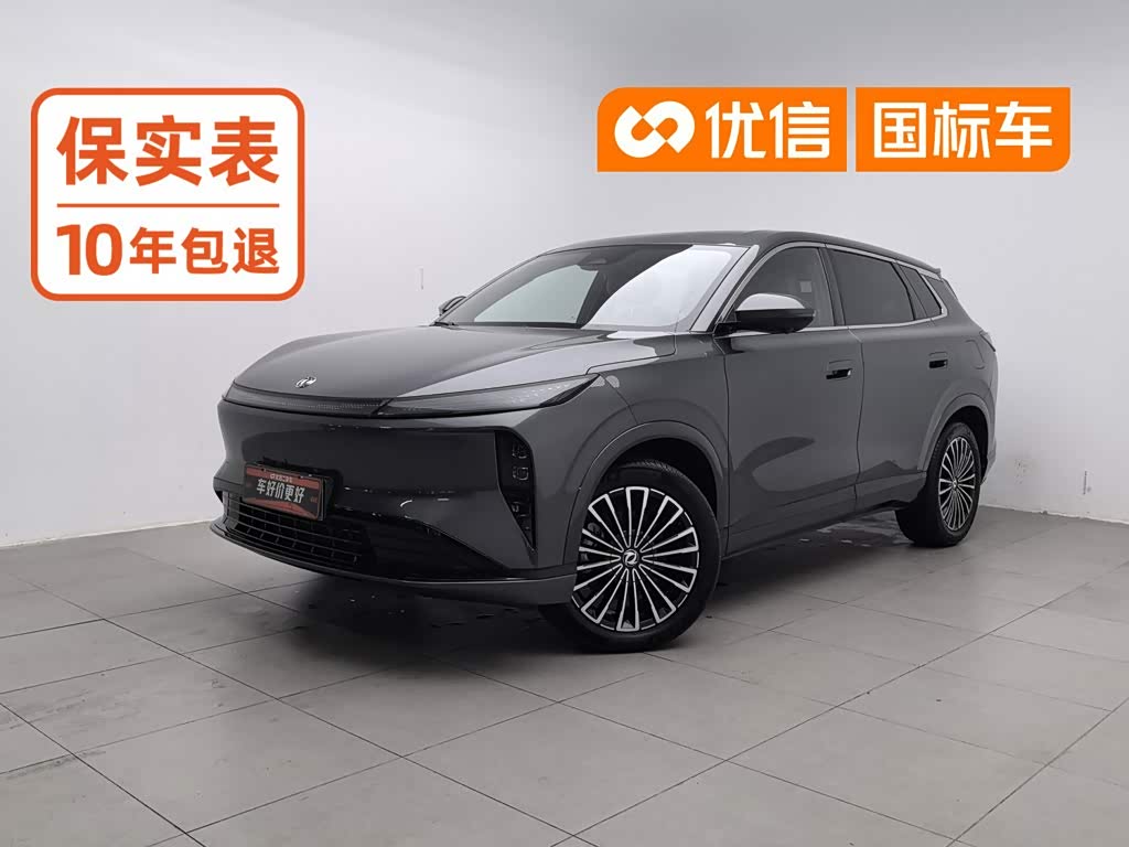 Dongfeng L8