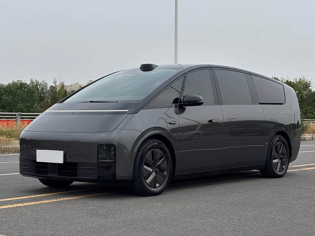 Li Auto MEGA