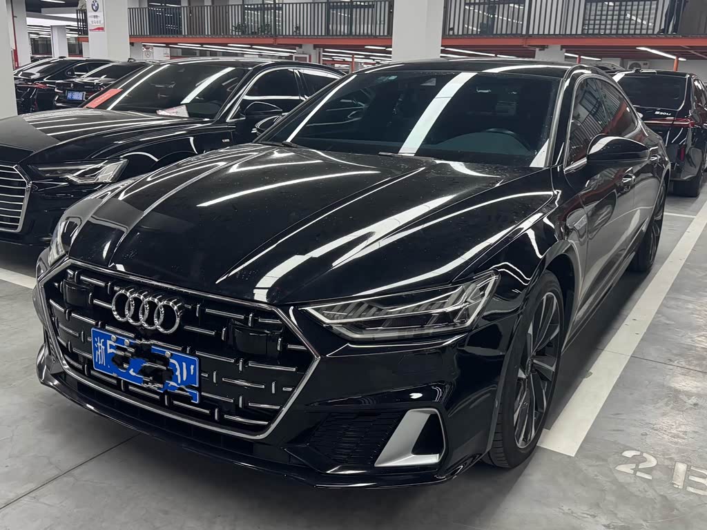 Audi A7L
