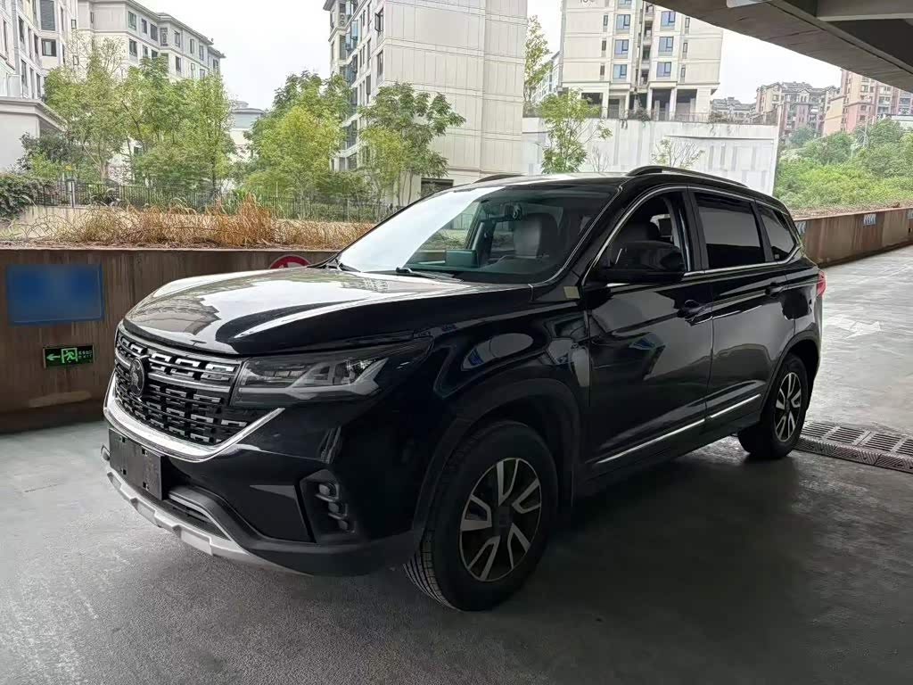Dongfeng T5
