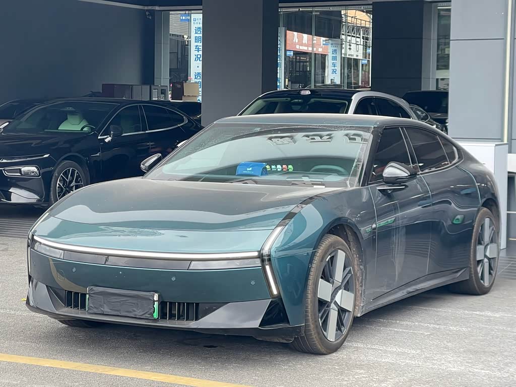 Xpeng P7