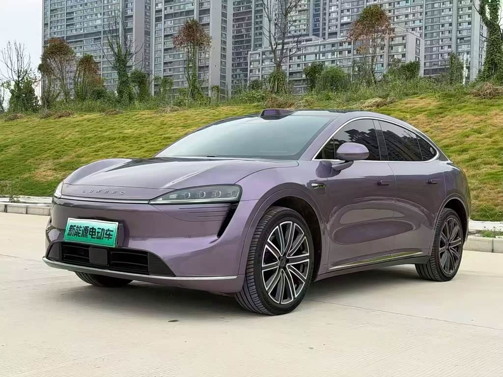 Luxeed R7