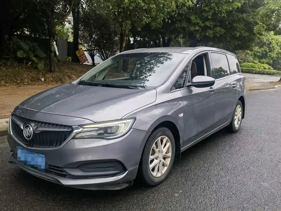 Buick GL6
