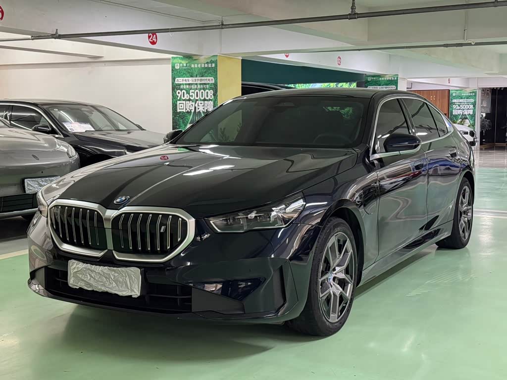 BMW i5